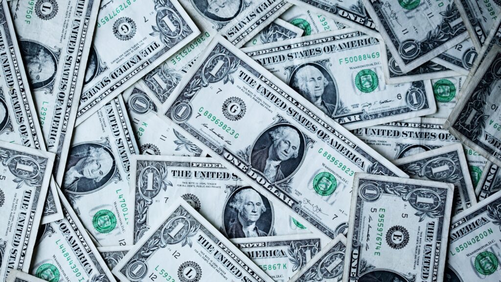 Moedas e indicadores financeiros